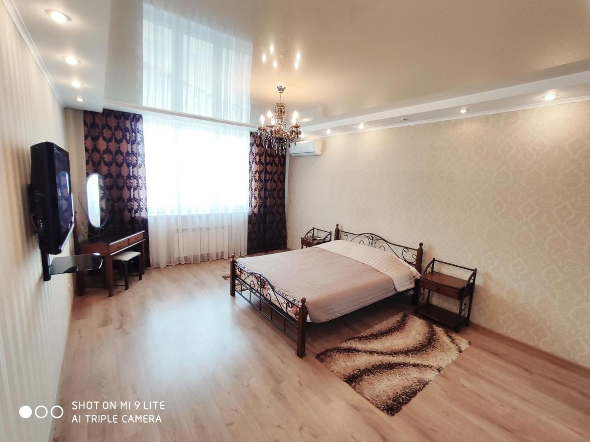Panoramic View Lux Apartment On Metro Osokorky Κίεβο Εξωτερικό φωτογραφία